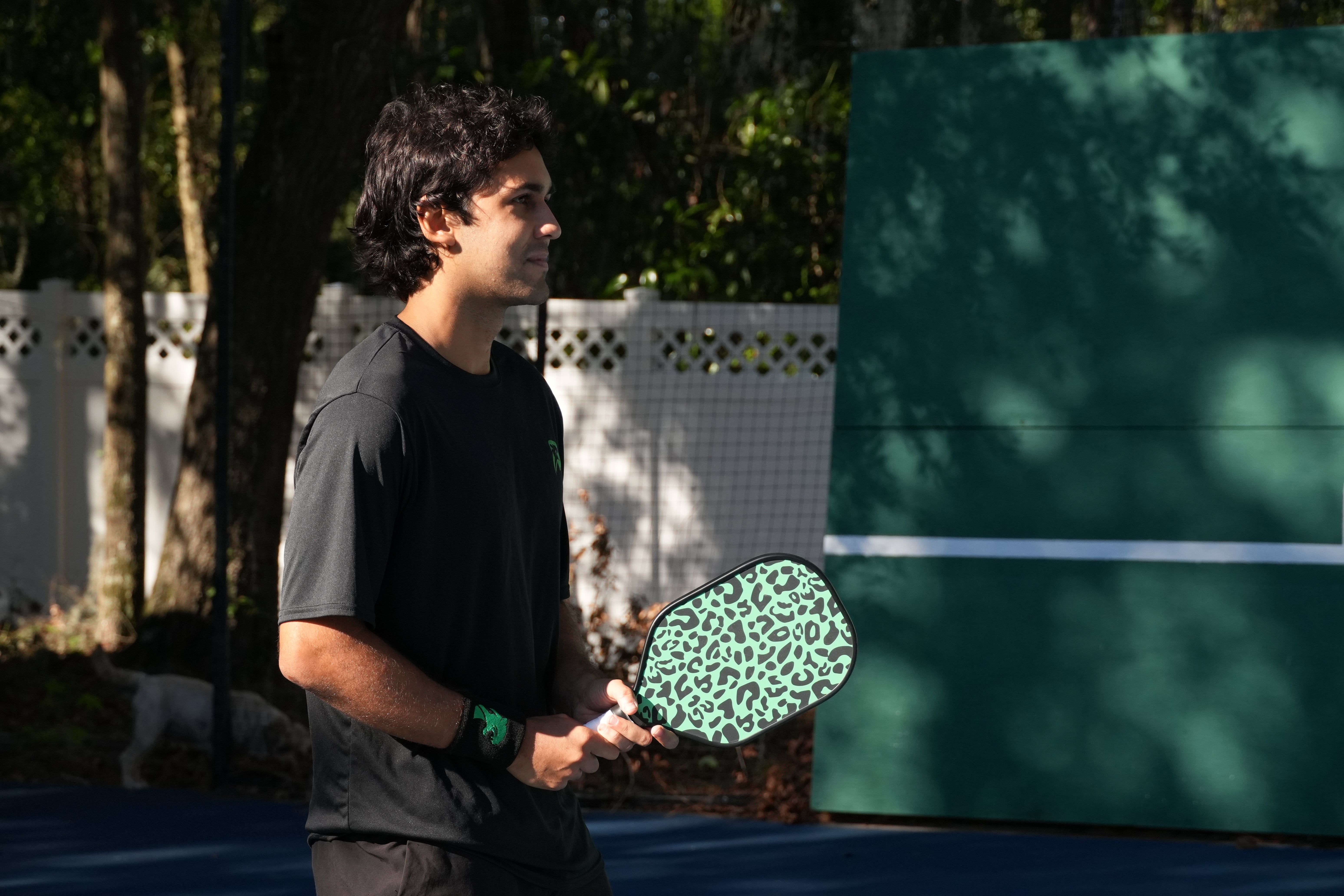 Affordable high quality T700 Carbon Fiber Pickleball paddle